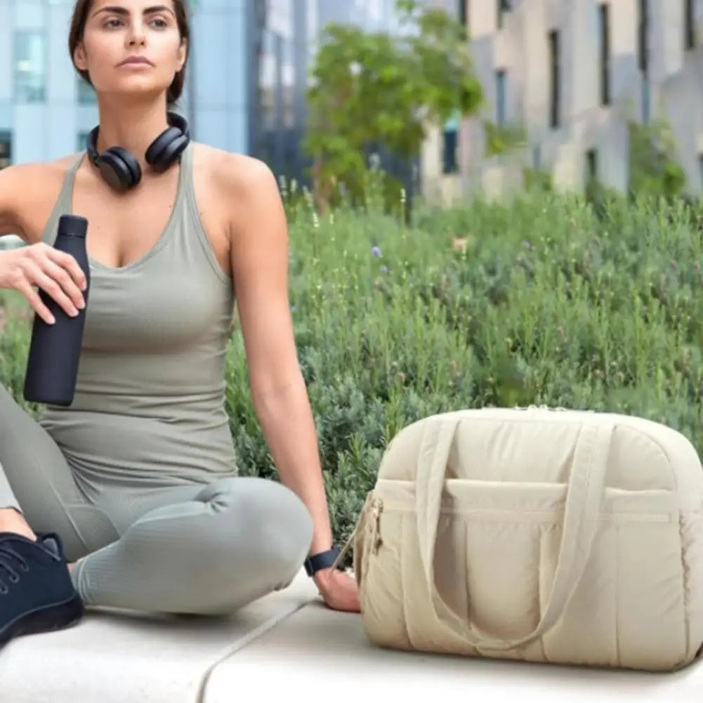 Travel & Gym Handbag – Waterproof PVC Wet/Dry Pocket + 5 Exterior Compartments for Organized On-the-Go Storage