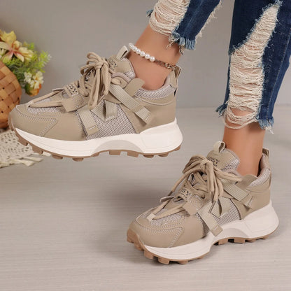 Fall Platform Sneakers for Women – Breathable Casual Lace-Up Low Tops, Lightweight Outdoor Walking Shoes