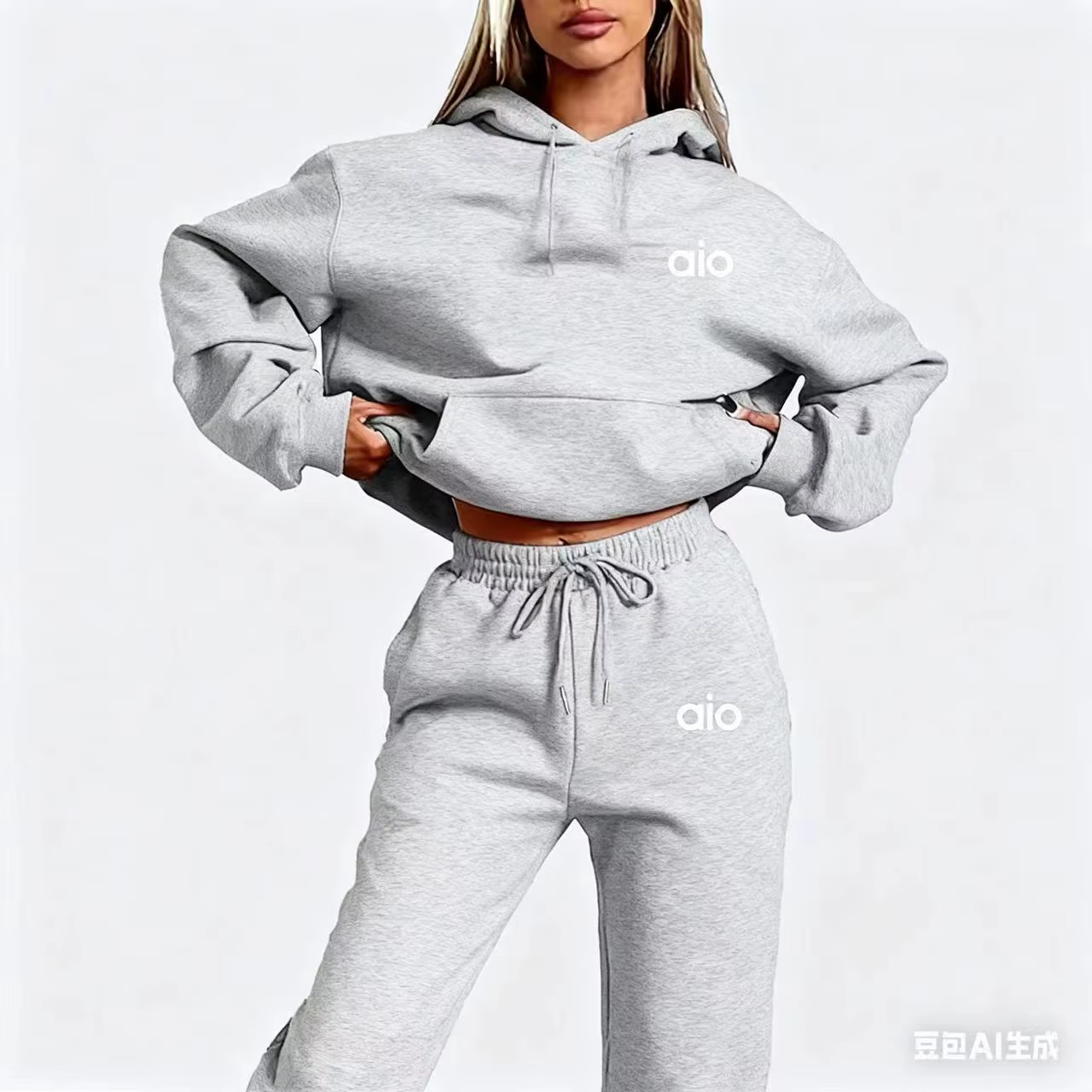 AIO Women’s Retro Minimalist Hoodie & Jogger Set – Cozy Fall Loungewear